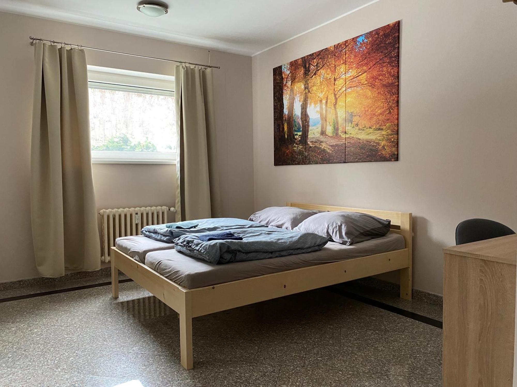 Zen Zone Hostel Братислава Экстерьер фото