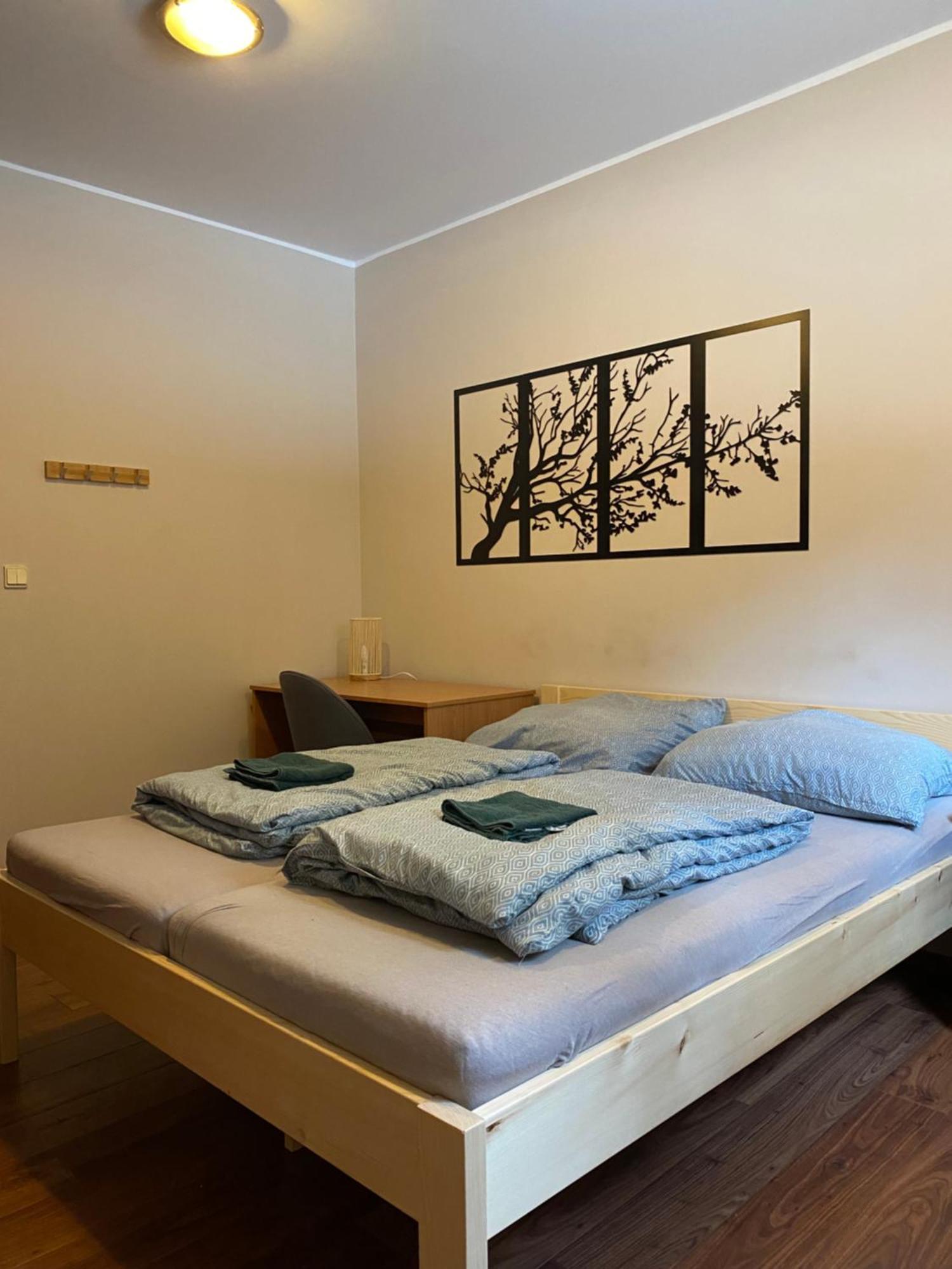 Zen Zone Hostel Братислава Экстерьер фото