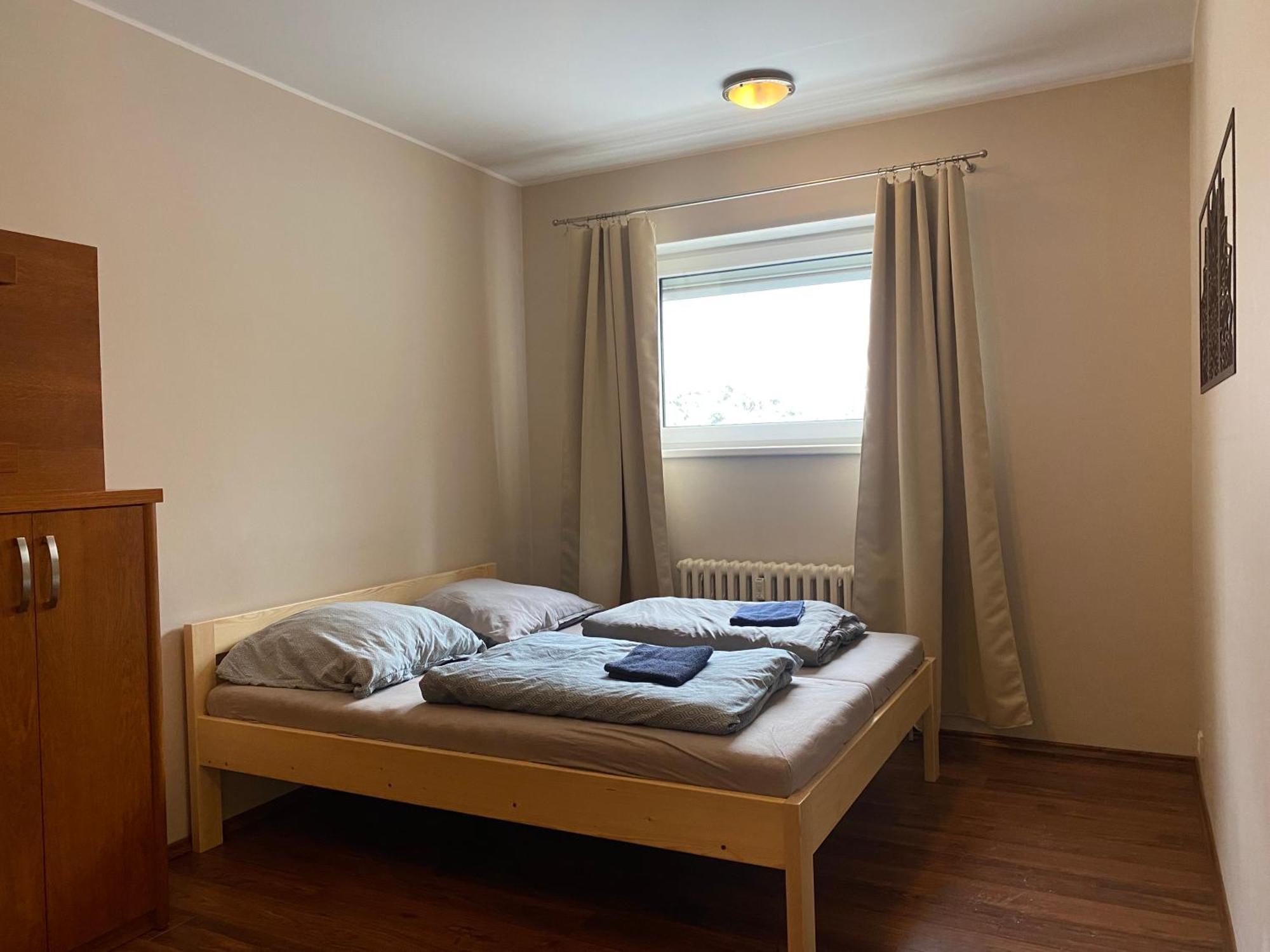 Zen Zone Hostel Братислава Экстерьер фото